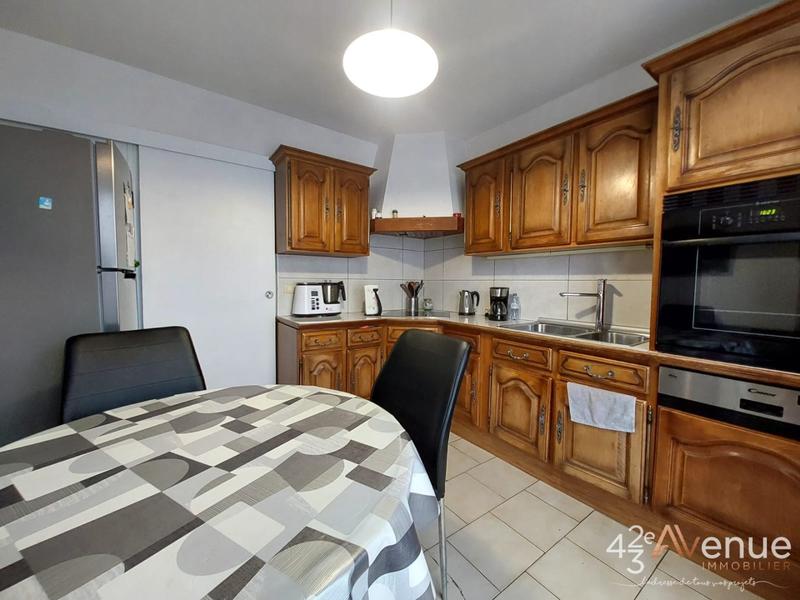 Appartement - 107 m² - 4 pièces