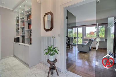 Maison - 216 m² - 8 pièces