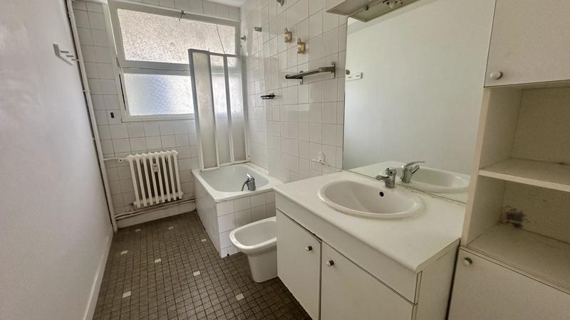 Appartement ancien - 63 m² - 3 pièces