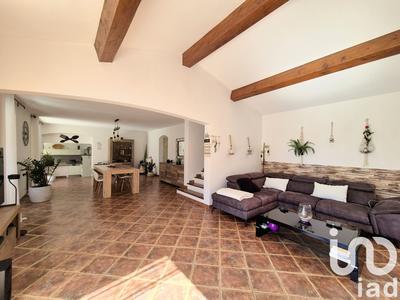 Maison - 210 m² - 8 pièces