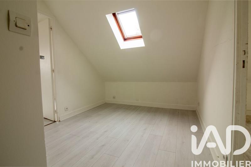 Maison - 96 m² - 5 pièces