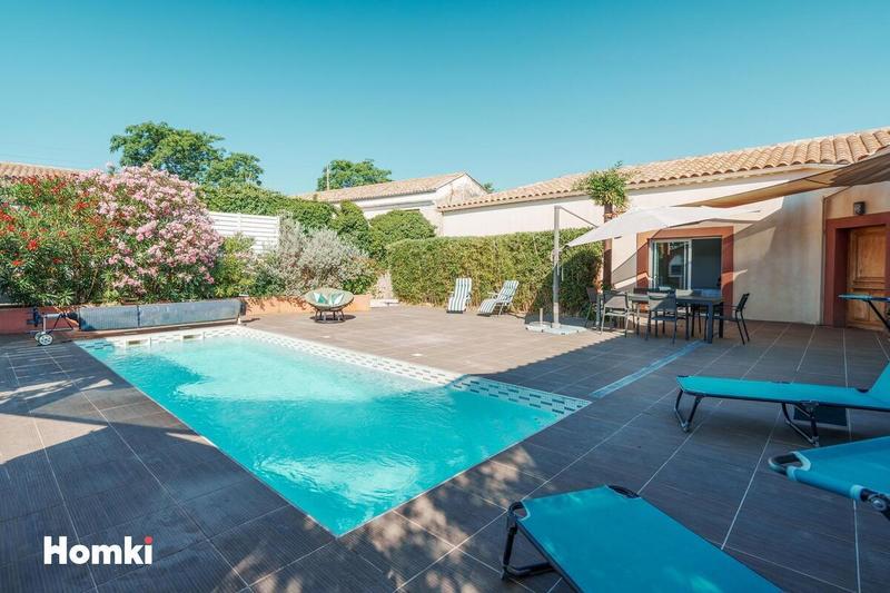 Maison - 227 m² - 8 pièces