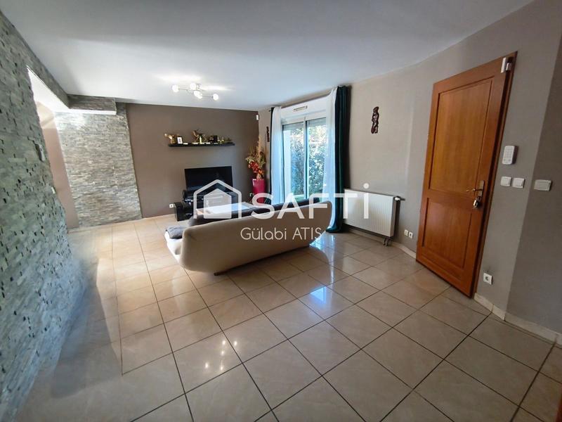 Maison - 153 m² - 5 pièces