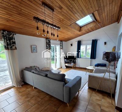 Maison - 107 m² - 5 pièces