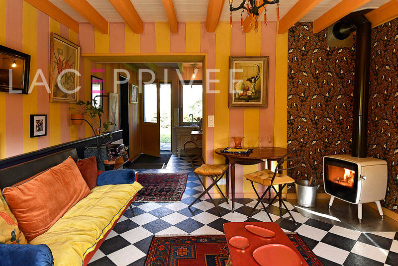 Maison - 300 m² - 11 pièces