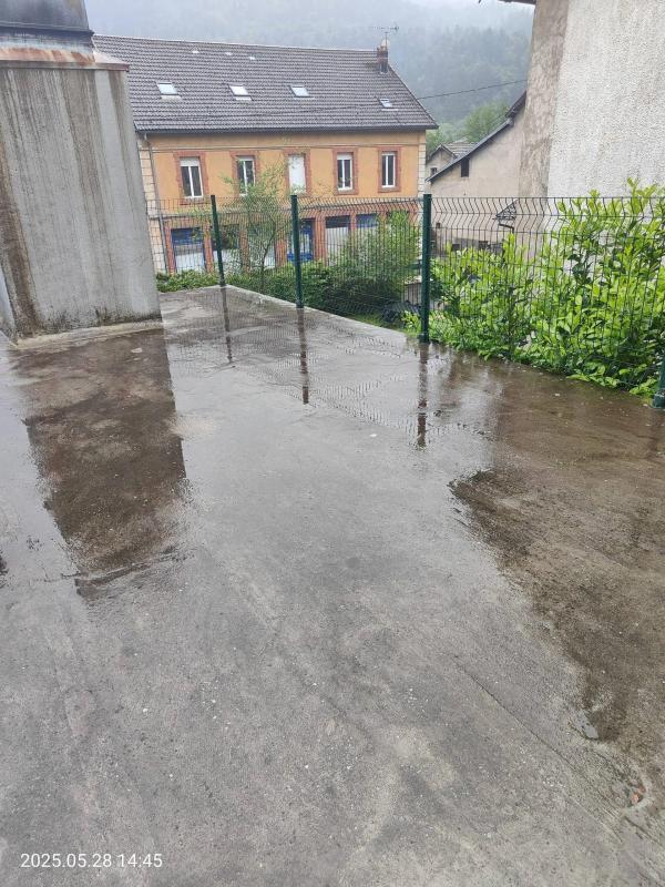 Maison - 500 m² - 9 pièces