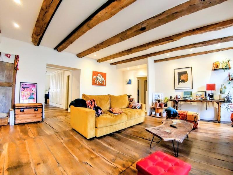 Appartement ancien - 130 m² - 5 pièces