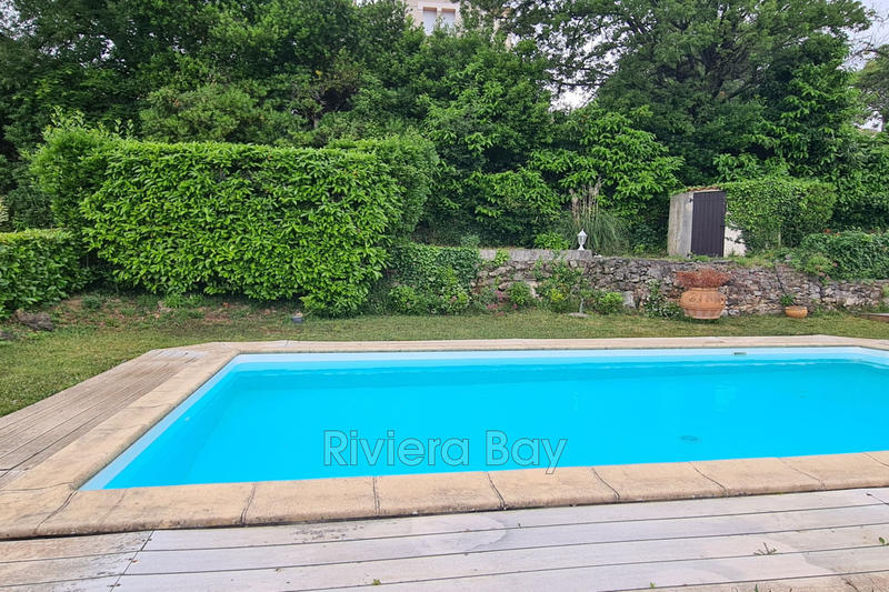 Villa - 162 m² - 6 pièces