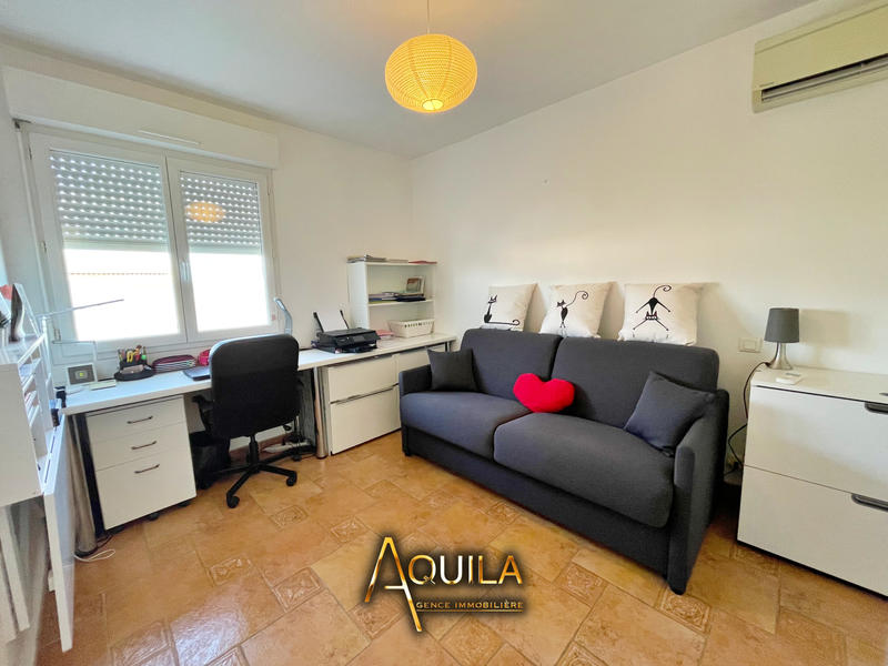 Appartement - 75 m² - 3 pièces