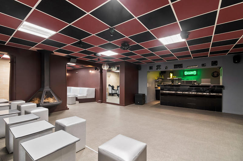 Villa - 471 m² - 15 pièces