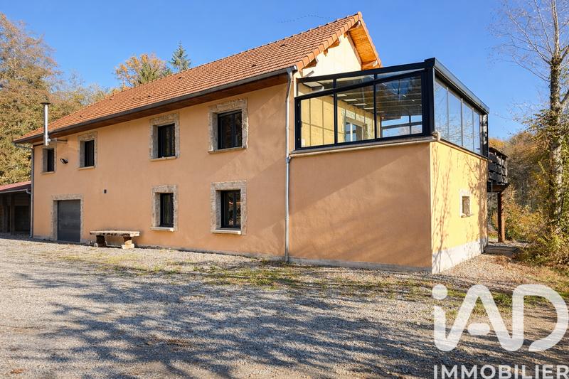 Maison - 290 m² - 9 pièces
