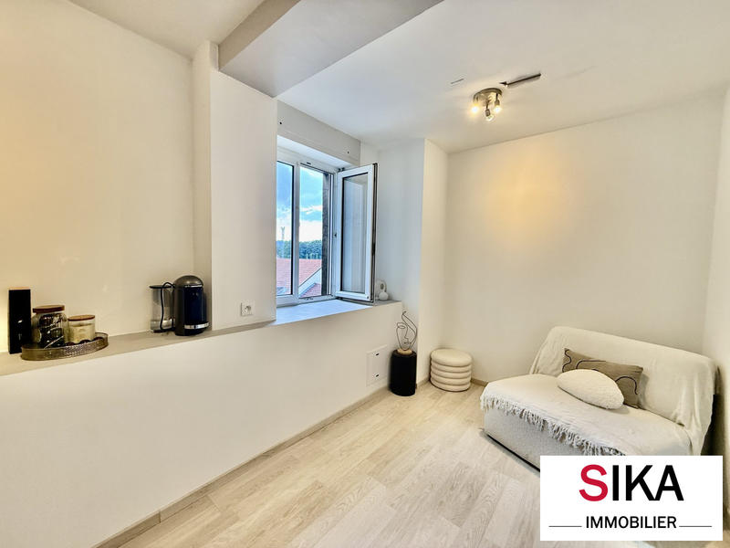 Appartement - 96 m² - 4 pièces