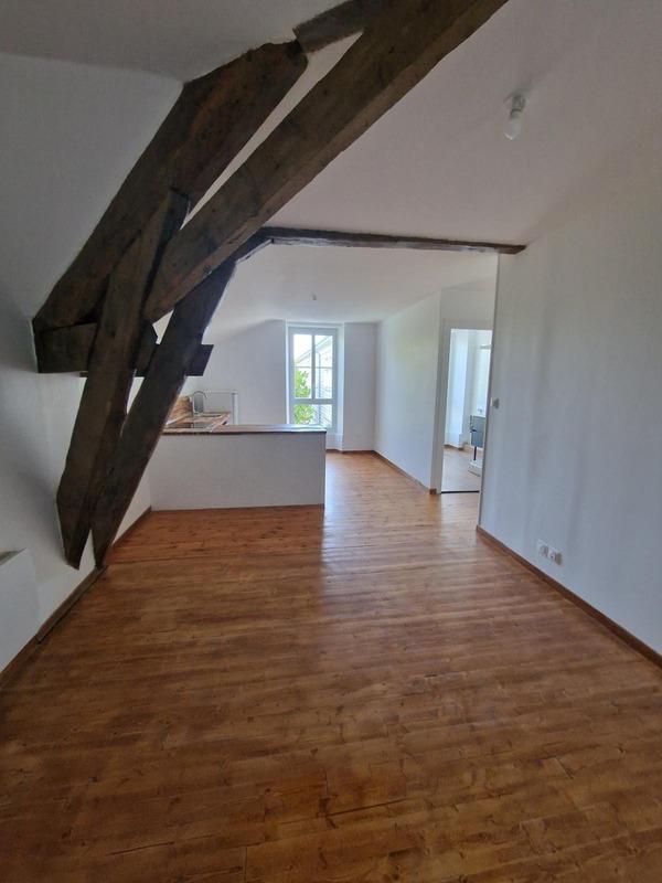 Maison - 500 m² - 20 pièces