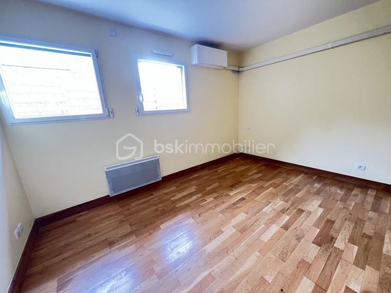 Maison - 177 m² - 6 pièces