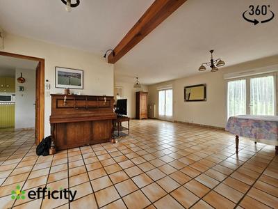 Maison - 114 m² - 6 pièces