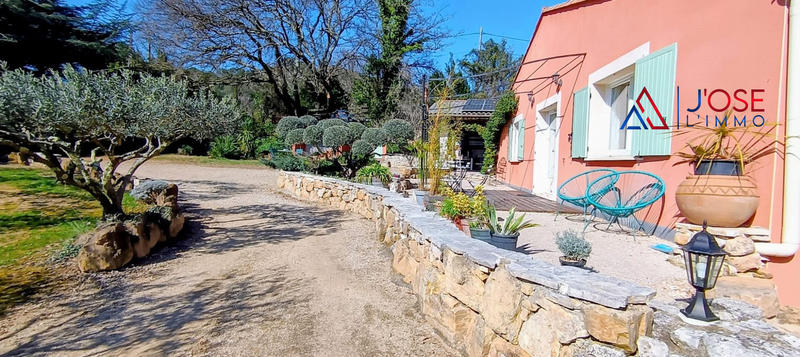 Maison - 115 m² - 4 pièces