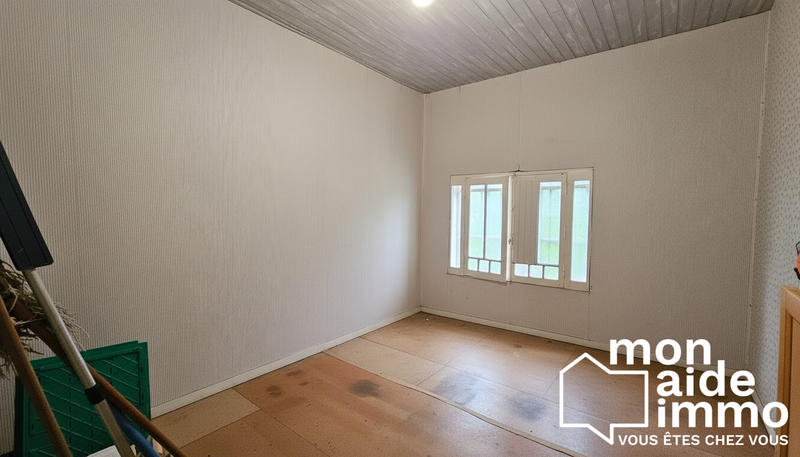 Maison - 94 m² - 5 pièces