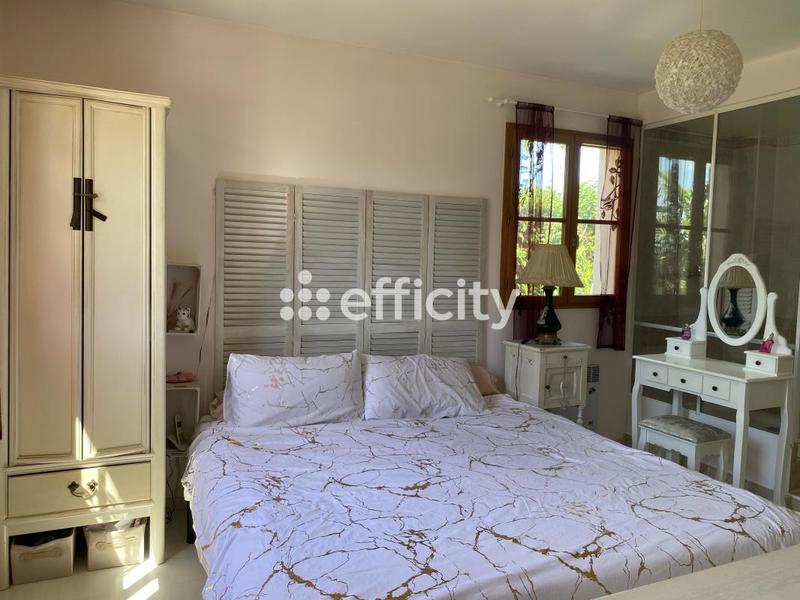 Maison - 145 m² - 8 pièces