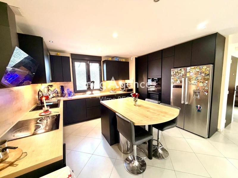 Maison - 150 m² - 7 pièces