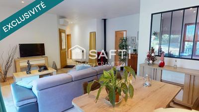 Maison - 94 m² - 5 pièces