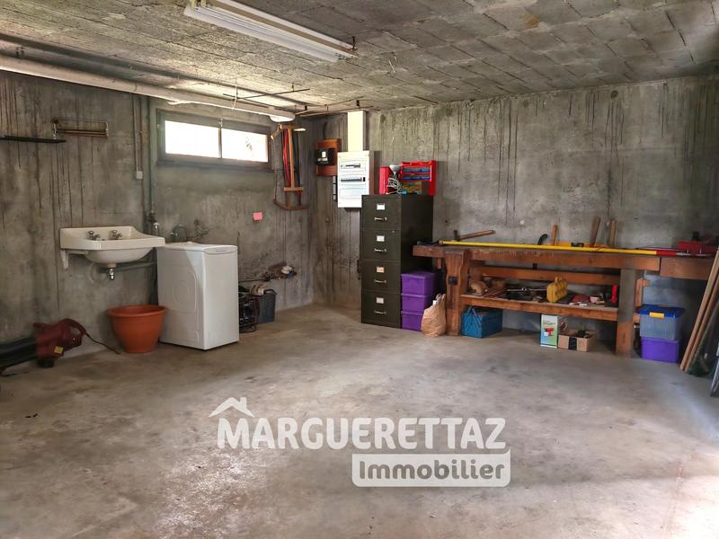 Maison - 96 m² - 4 pièces