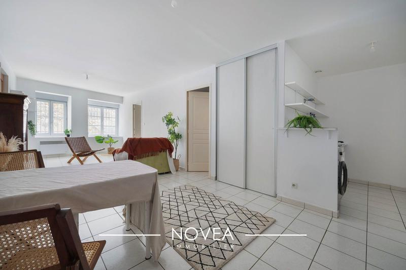 Appartement - 49 m² - 2 pièces