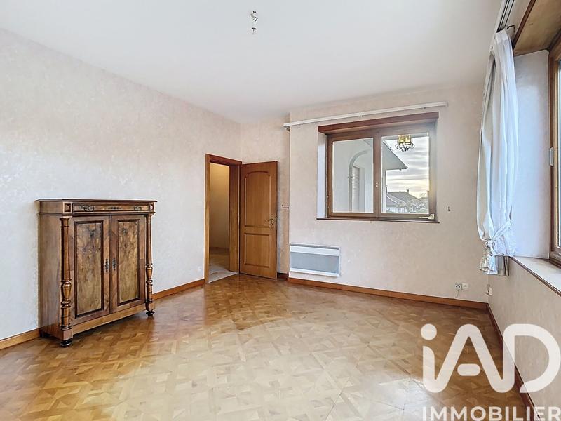 Maison - 357 m² - 8 pièces