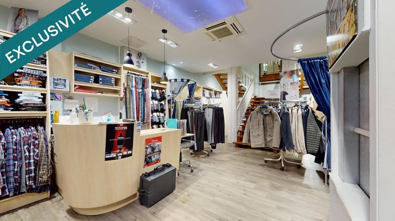 Local commercial - 270 m² - 7 pièces