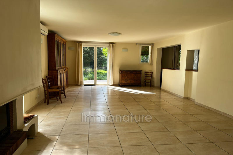 Villa - 197 m² - 7 pièces