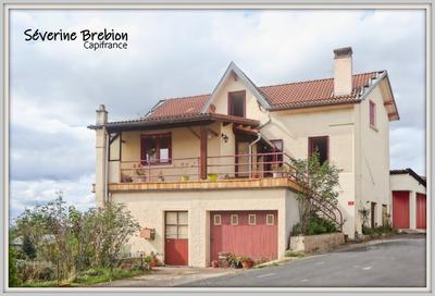 Maison de village - 89 m² - 5 pièces