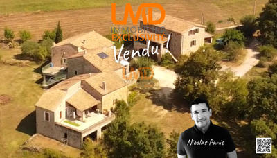 Mas - 430 m² - 20 pièces