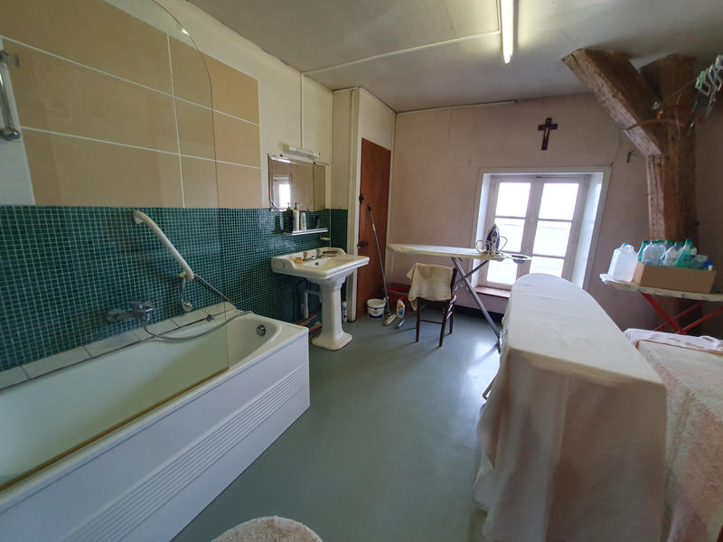 Château - 650 m² - 25 pièces