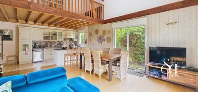 Maison - 162 m² - 7 pièces