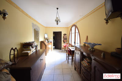 Mas - 260 m² - 20 pièces