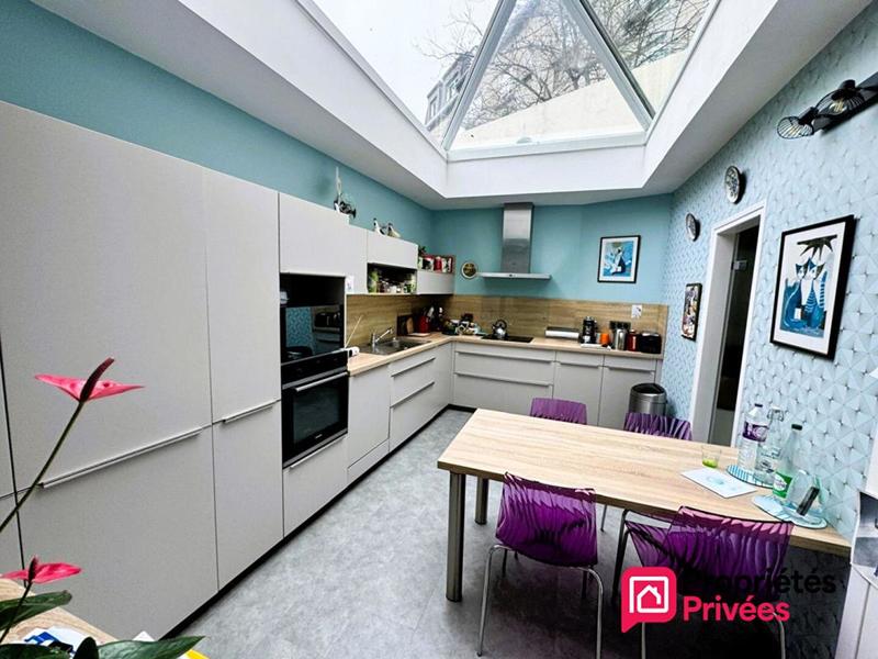 Maison - 160 m² - 7 pièces