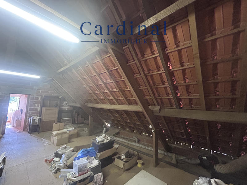 Maison - 100 m² - 6 pièces