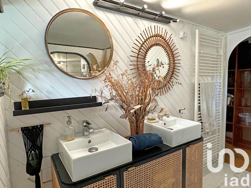 Maison - 170 m² - 8 pièces