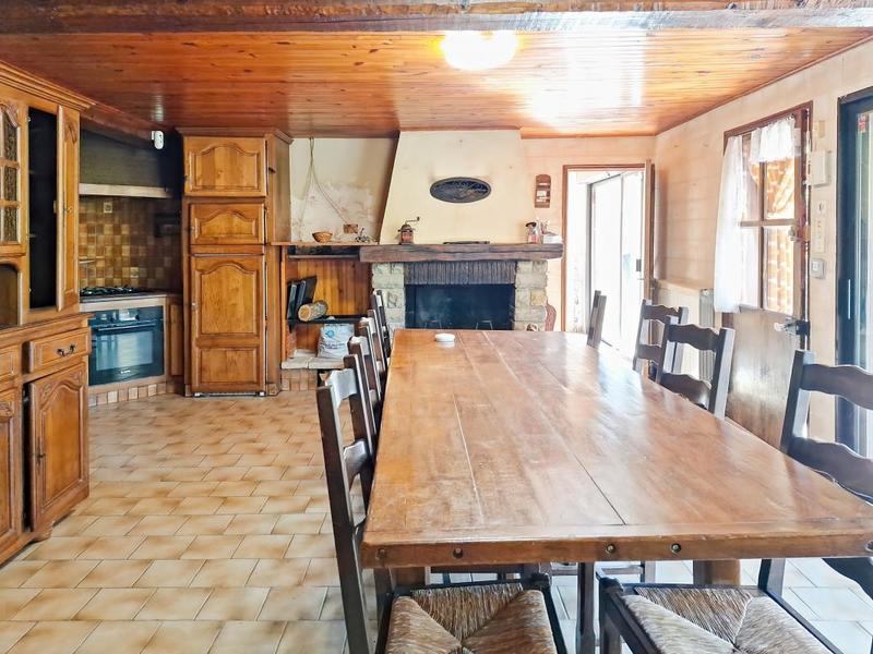 Propriété - 200 m² - 6 pièces