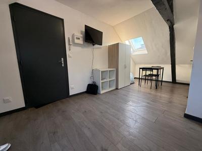 Immeuble - 109 m² - 14 pièces