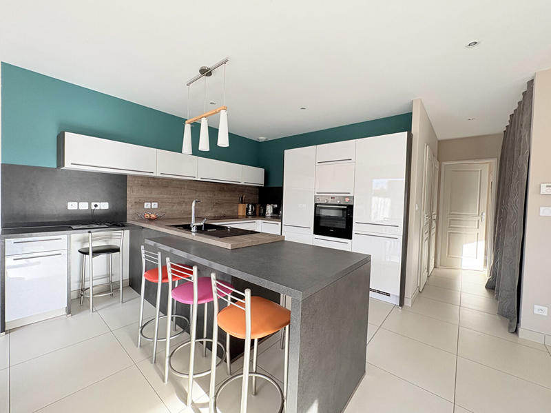 Maison - 134 m² - 6 pièces