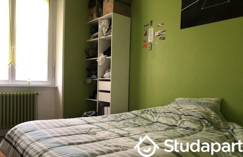 Chambre - 11 m² - 1 pièce