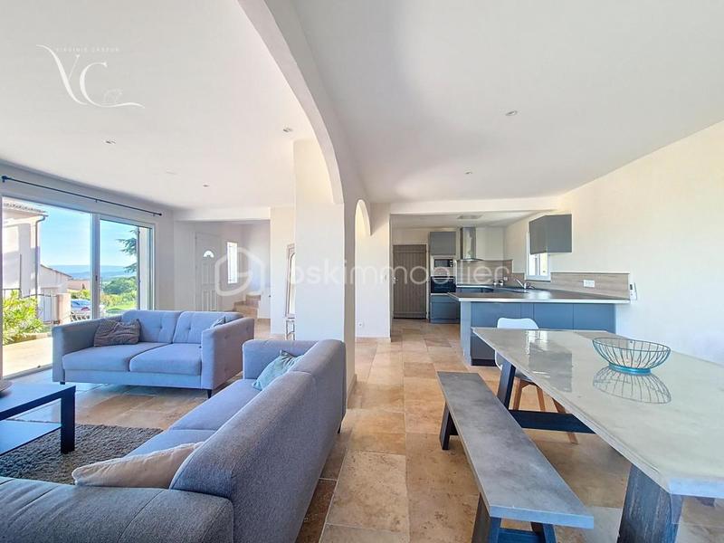 Maison - 109 m² - 5 pièces