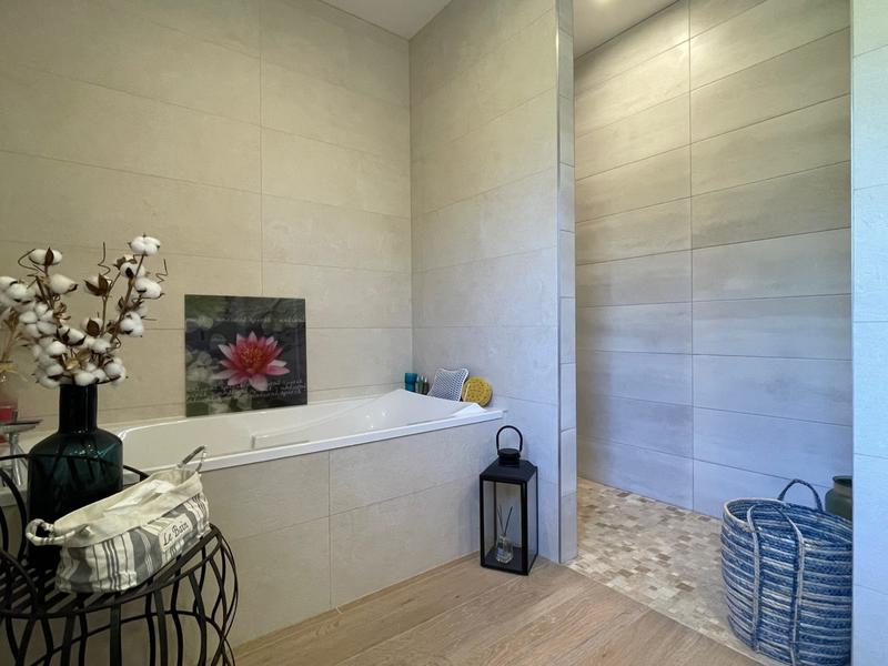 Maison - 105 m² - 4 pièces