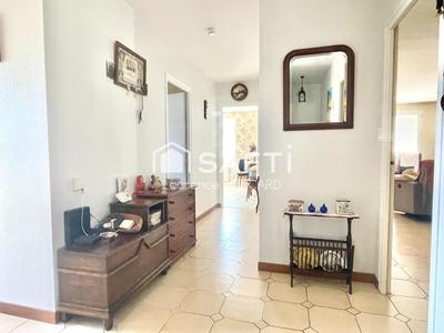 Maison - 93 m² - 3 pièces