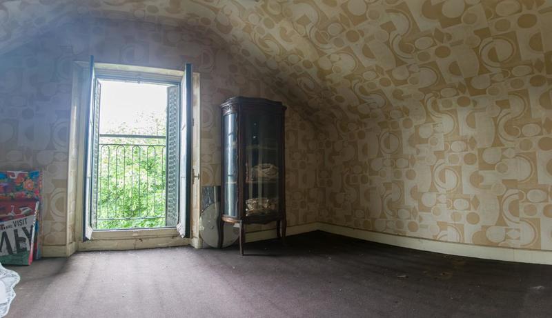 Maison - 185 m² - 9 pièces