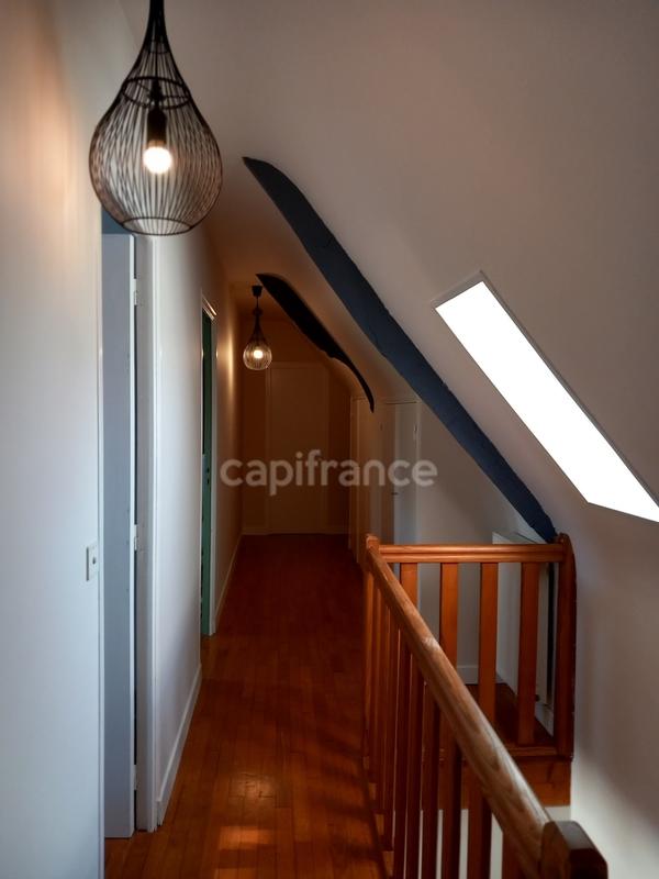 Longère - 190 m² - 8 pièces