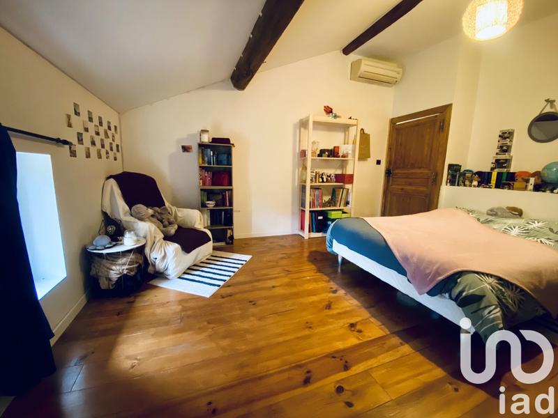 Maison - 250 m² - 6 pièces