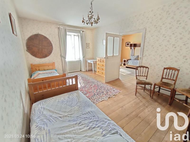 Maison de village - 410 m² - 11 pièces