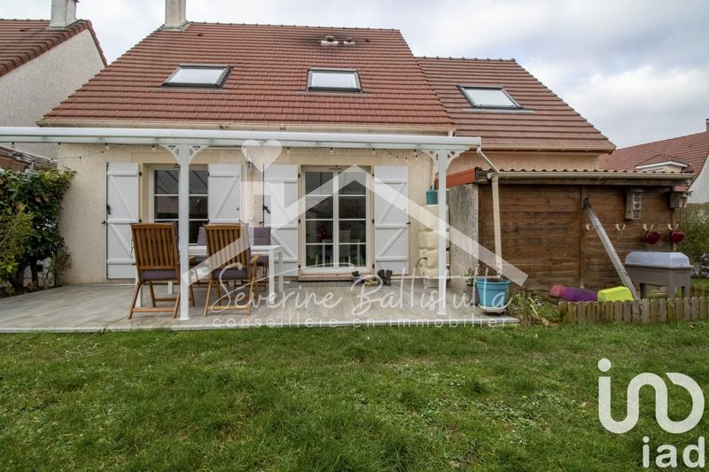 Maison - 121 m² - 7 pièces