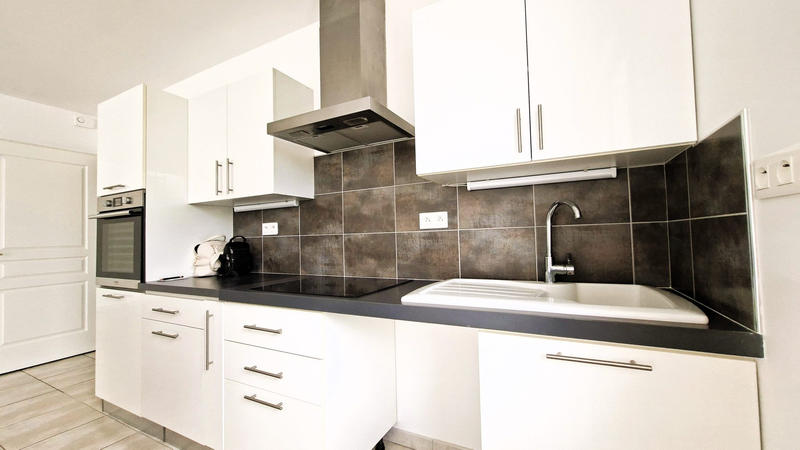 Maison - 101 m² - 5 pièces